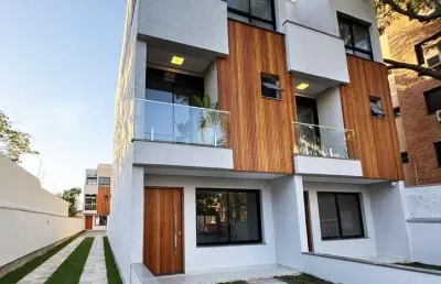 Casa com 3 quartos à venda na Rua Doutor Pereira Neto, 530, Tristeza, Porto Alegre
