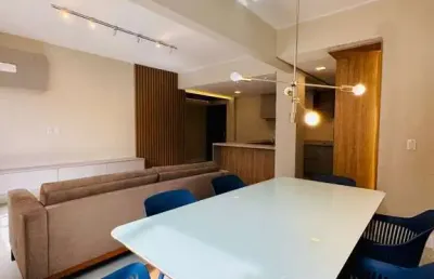 Morar perto de tudo, 3 dormitórios, reformado e mobiliado, com elevador e vaga.
