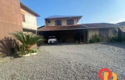 Casa para venda em joinville, morro do meio, 5 dormitórios, 1 suíte, 4 banheiros, 5 vagas