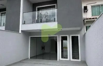 Vendo casa de alto padrão no mirante da lagoa - macaé/rj