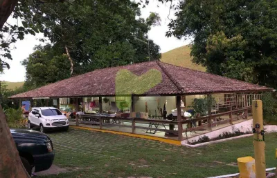 Sitio, residência clima de serra, areia branca em macaé