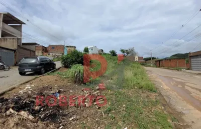 Terreno à venda na Avenida Doutor Getúlio Vargas, Bom Pastor, Santana do Paraíso