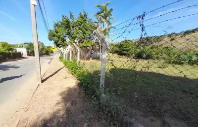 Chácara a venda no centro de santana do paraíso escriturada e registrada.