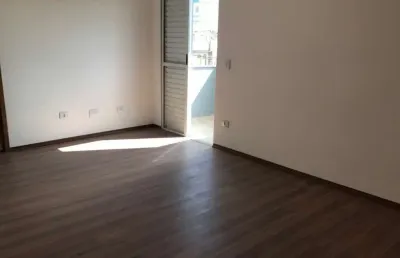 Lindo sobrado na região da vila matilde com 3 suítes e 2 vagas em excelente localização.
