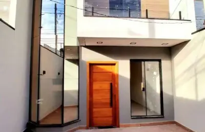 Casa com 3 quartos à venda na Rua Ibiá, 23, Cidade Patriarca, São Paulo