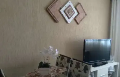 Apartamento na região da penha com 2 dormitorios e 1 vaga .