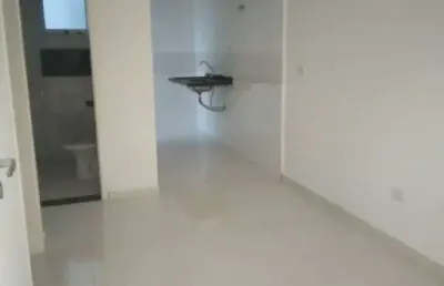 Apartamento na região da penha com 2 dorm muito bem localizado