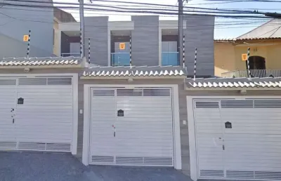Excelente sobrado frontal com  3 suítes 2 vagas na vila granada.