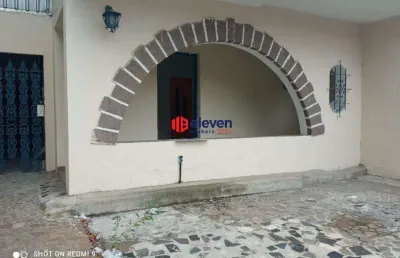 Excelente casa comercial! próximo ao vlt na encruzilhada!