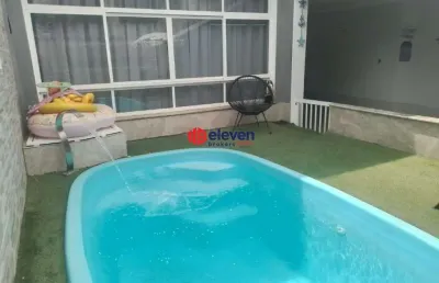 Sobrado ponta da praia 4 dormitórios 3 suítes americanas 3 vagas de gaaragem piscina e quintal