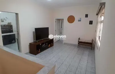Casa sobreposta à venda na ponta da praia em santos