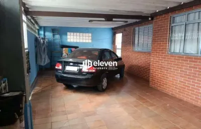 Casa com quintal amplo e 3 dormitórios – ótima localização!