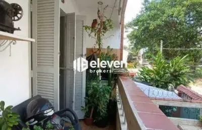 Apartamento com 2 quartos e 1 banheiro à venda, 83 m²
