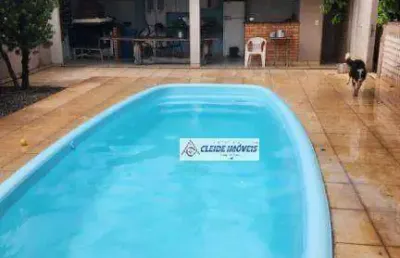 Casa em condomínio fechado com 3 quartos à venda na Avenida Anita Garibaldi, 103, Parque Universitário, Cuiabá