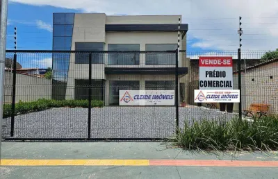 Prédio à venda na Rua Coronel Evaristo da Silva, 11, CPA I, Cuiabá