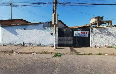 Terreno  rua macabu, esquina rua 7 de janeiro, enfrente campinho