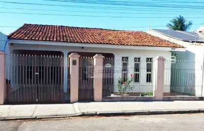 Casa com 3 quartos à venda na Avenida Espigão, 20, Tijucal, Cuiabá