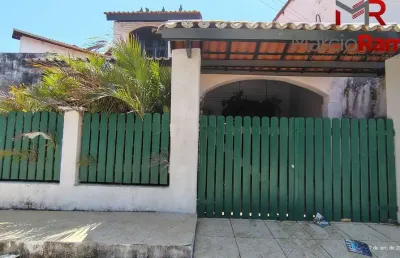Casa moderna de 3 quartos com suíte, 5 banheiros e 170m² em aquiraz-ce - venda ou locação!