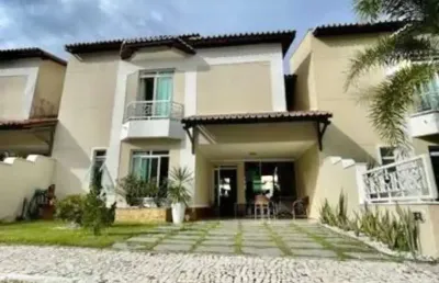 Casa em condomínio de luxo no centro de eusébio-ce: 3 quartos, 3 suítes, 5 banheiros, 3 vagas, 134m².