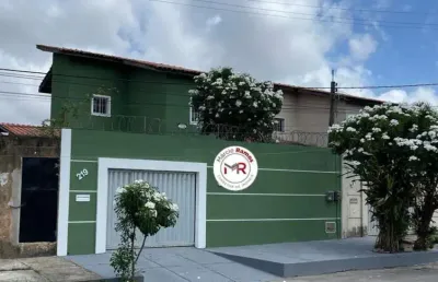 Casa à venda em fortaleza-ce, na cidade dos funcionários: 2 quartos, 2 suítes, 3 banheiros, 100m². imperdível!