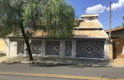 Casa com 3 quartos à venda na dos jequitibás, --, vila boa vista, campinas, 250 m2 por r$ 720.000