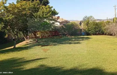 Casa chacaras catagua com piscina e campo de futebol muito verde