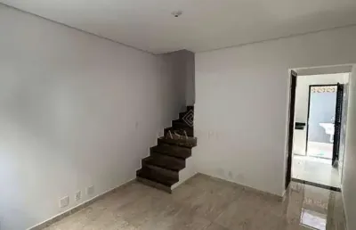 Sobrado com 2 dormitórios à venda, 60 m² por r$ 385.000,00 - aviação - praia grande/sp