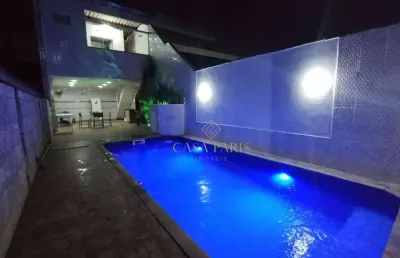 Sobrado com 3 dormitórios à venda, 155 m² por r$ 875.000 - vila tupi - praia grande/sp