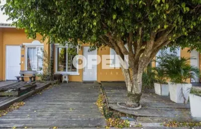 Casa em condomínio , 03 dormitórios , rio branco , canoas.
