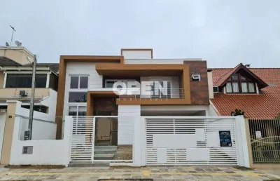 Casa com 3 quartos à venda na Rua Áustria, Moinhos De Vento, Canoas
