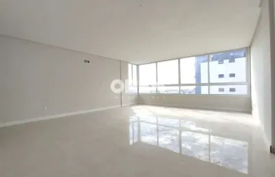Apartamento com 3 quartos à venda na Rua Ângelo Possebon, Centro, Canoas