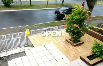 Casa com 4 quartos à venda na Rua João Leivas de Carvalho, São José, Canoas
