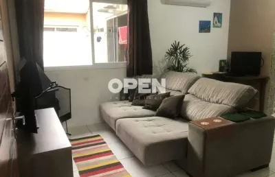 Casa em condomínio fechado com 2 quartos à venda na Rua Irmã Maria Hiltgardis, Olaria, Canoas
