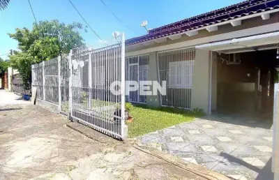 Casa com 3 quartos à venda na Rua das Camélias, Igara, Canoas