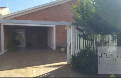 Casa com 3 quartos à venda na Rua Tenente Joaquim Nunes Cabral, Vila Progresso, Araraquara