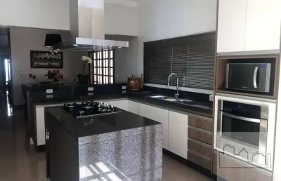 Casa a venda no jd. planalto em américo brasiliense.