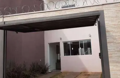 Casa com 2 quartos à venda na Rua Especioso Martinez Alonso, Jardim Universal, Araraquara