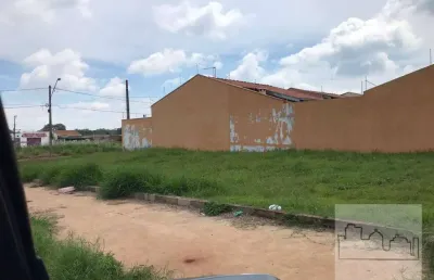 Terreno à venda na Avenida Orlando Jayme Donato, Jardim Santa Adélia, Araraquara