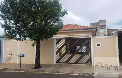 Casa com 3 quartos à venda na Rua João Gurgel, Centro, Araraquara