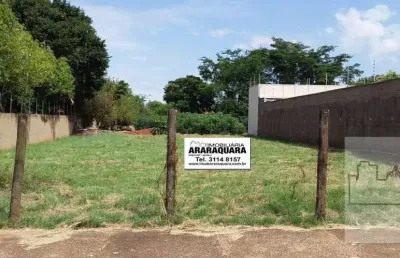 Terreno à venda na Rua Mestre Ikue Yuta, Cidade Jardim, Araraquara