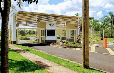 Terreno em condomínio fechado à venda na Rua Ruy Brasil Alves, Parque Alvorada, Araraquara