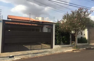 Casa com 3 dormitórios à venda, 194 m² por r$ 700.000,00 - centro - araraquara/sp