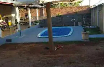 Chácara / sítio com 3 quartos à venda na Rua Salvador Martins Perches, Chácara Flora Araraquara, Araraquara