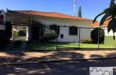 Casa com 3 dormitórios à venda, 288 m² por r$ 1.600.000,00 - vila ferroviária - araraquara/sp