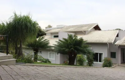 Casa com 4 dormitórios à venda, 700 m² por r$ 4.500.000,00 - condomínio estância marambaia - vinhedo/sp