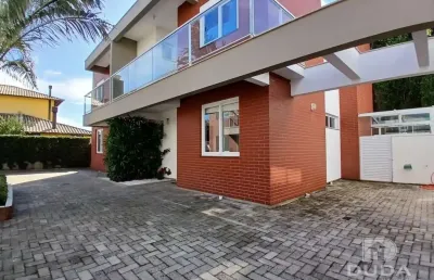 Casa em condomínio fechado com 3 quartos para alugar na Rua Grumixama, Campeche, Florianópolis