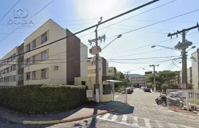 Apartamento com 2 quartos para alugar na Rua Luiz Oscar de Carvalho, Trindade, Florianópolis