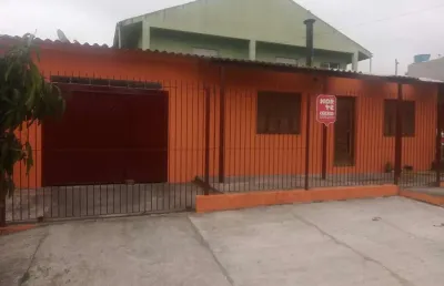 Casa com 2 quartos à venda na Rua Oito Loteamento Paineiros, Fragata, Pelotas