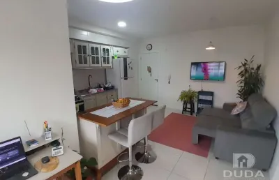 Apartamento com 2 quartos para alugar na Rua Luiz Aléssio Lenhani, São Sebastião, Palhoça