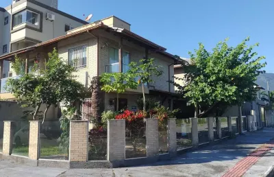 Casa com 2 quartos à venda na Rua Bernadina Basilissa da Silva, Nova Palhoça, Palhoça